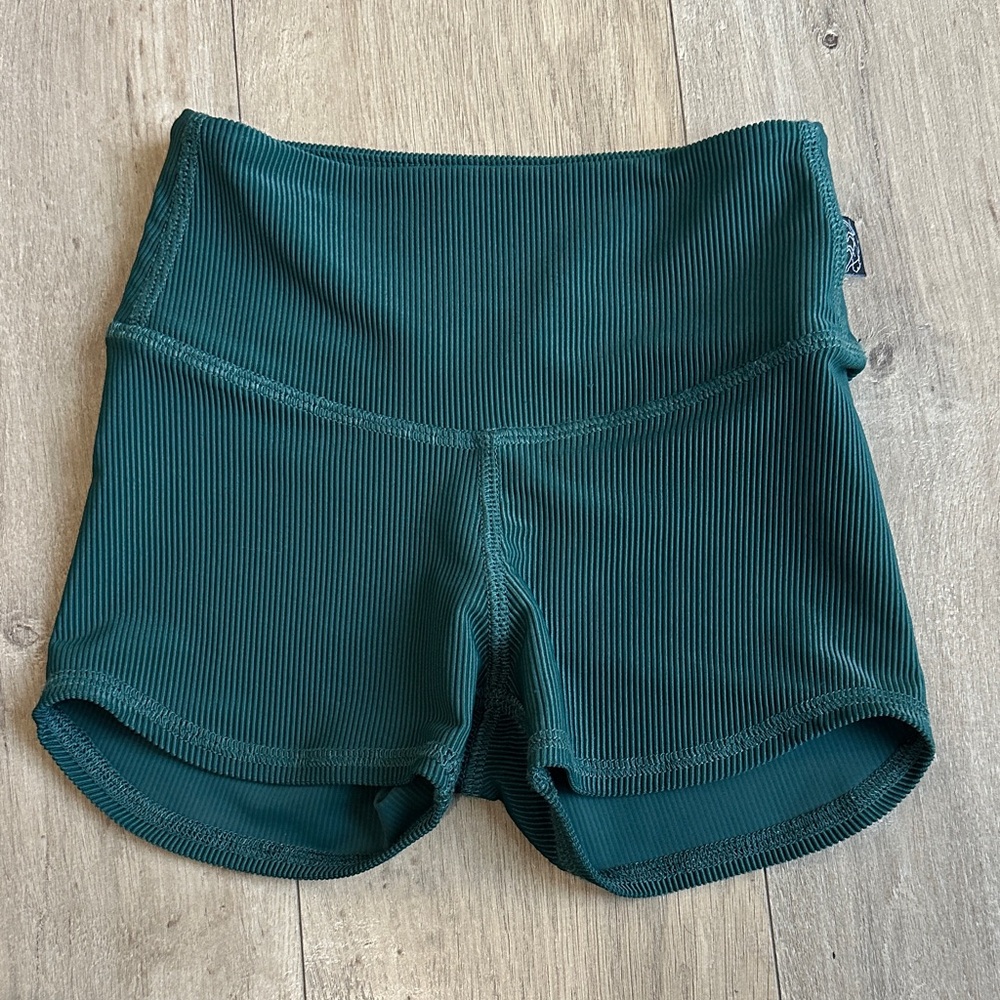 Tiger Friday ribbed forest green dance shorts CL